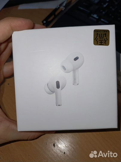 Наушники Apple AirPods Pro 2nd Generation белый (к