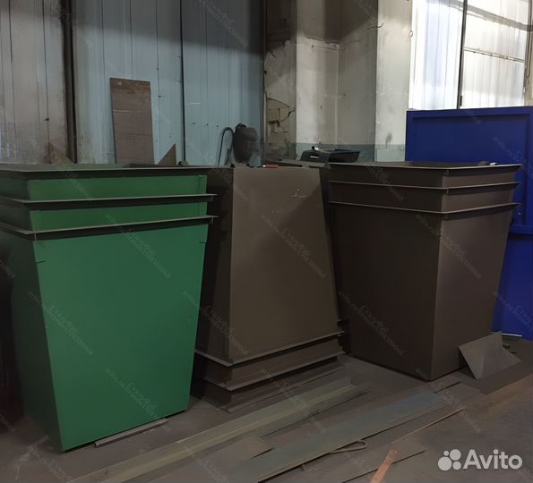 Мусорный бак уличный А-А2543