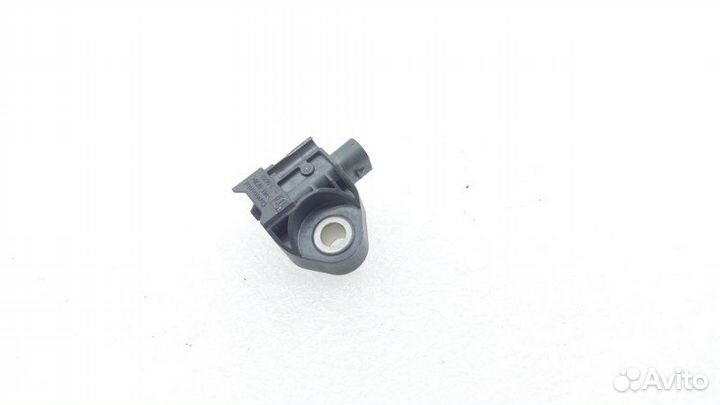 Датчик удара Mercedes-Benz S-Class W222 OM 656.929