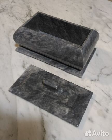 Шкатулка из камня