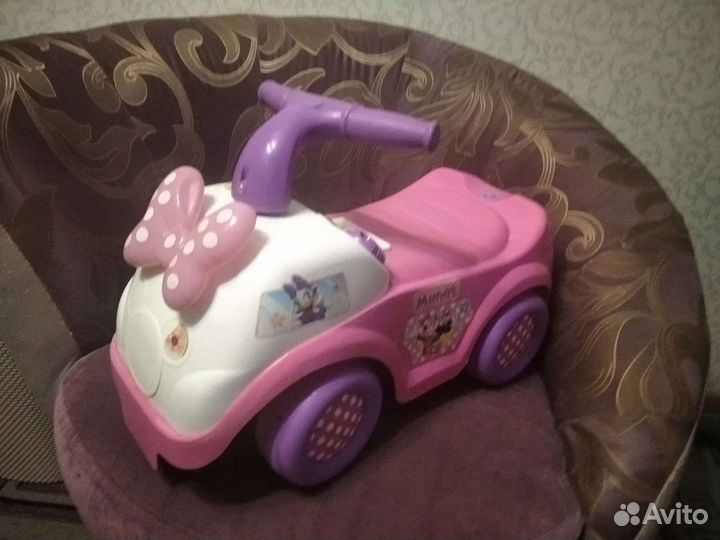 Машинка-каталка