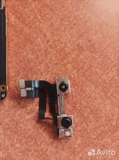 Материнская плата iPhone 12