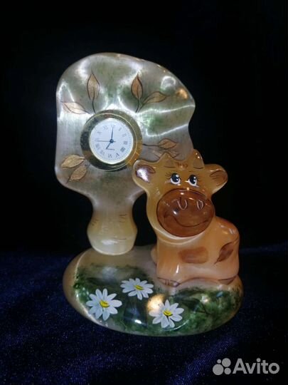 Статуэтка из натурального камня