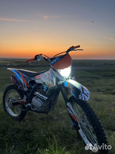 Кроссовый,эндуро