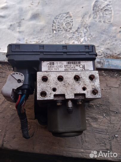 Блок абс toyota corolla 124
