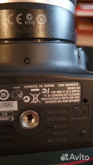 Зеркальный фотоаппарат canon