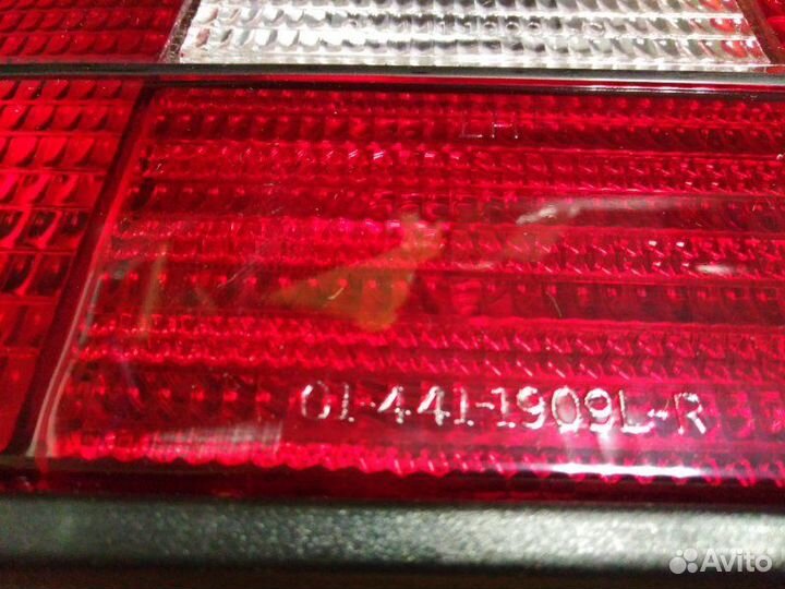 Фонарь задний левый Volkswagen Jetta 1983 - 1992