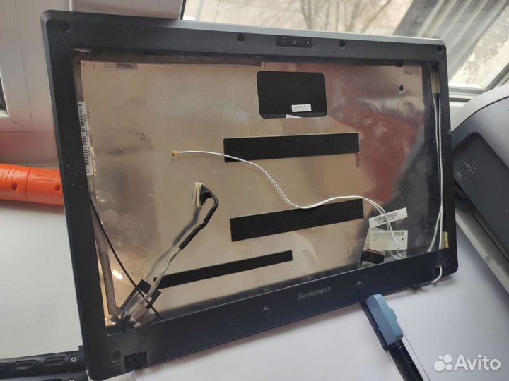 Ноутбук Lenovo G565 в разборе