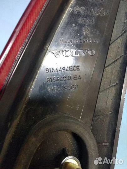 Фонарь задний правый универсал 9483689