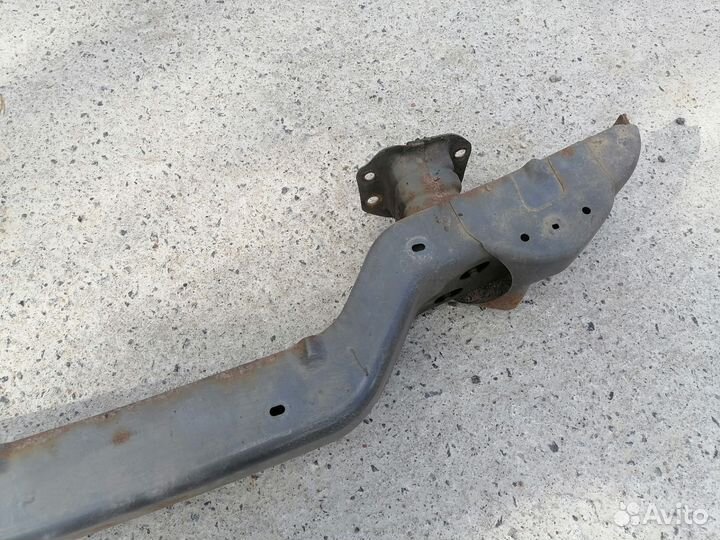 Geely emgrand FE 1 EC 7 Усилитель заднего бампера