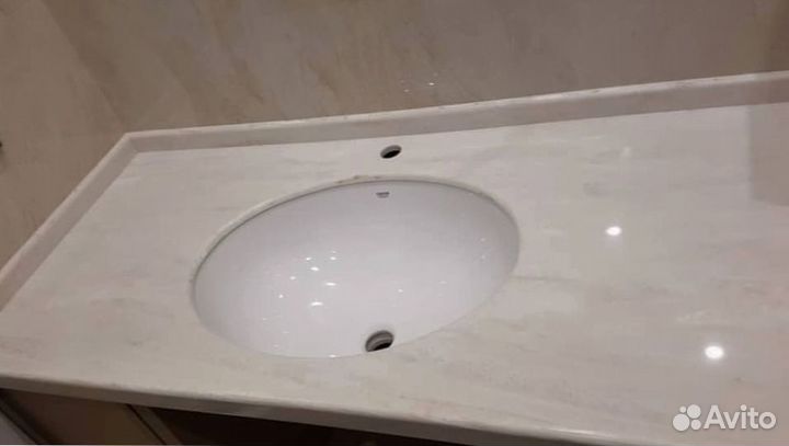 Столешница для ванной из искуственного камня