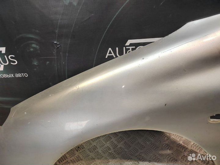Крыло переднее левое Peugeot 206 1.4 KFW 2001
