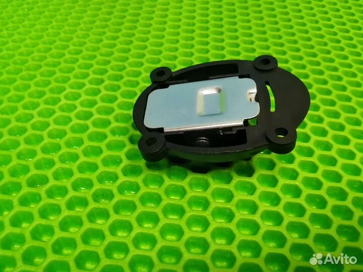 Регулятор ремня на детскую коляску, новый