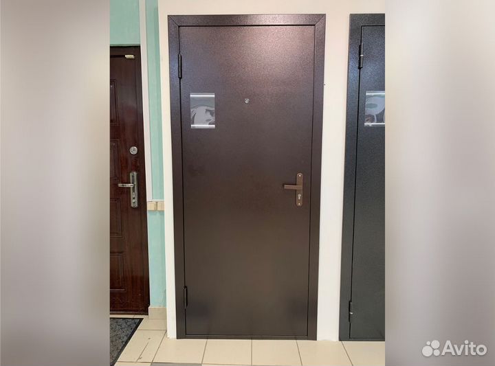 Входная дверь в квартиру с доставкой