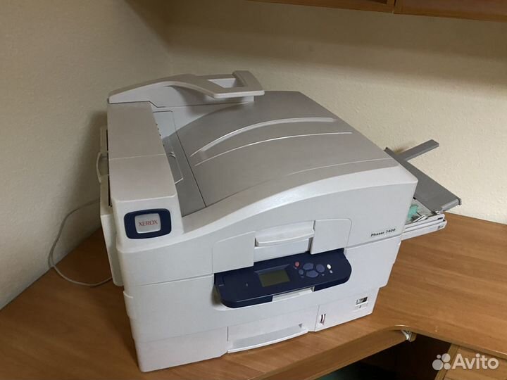 Принтер лазерный Xerox phaser 7400