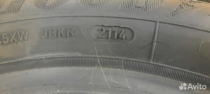 Goodyear UltraGrip 205/60 R16 92T