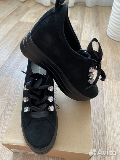 Продам туфли