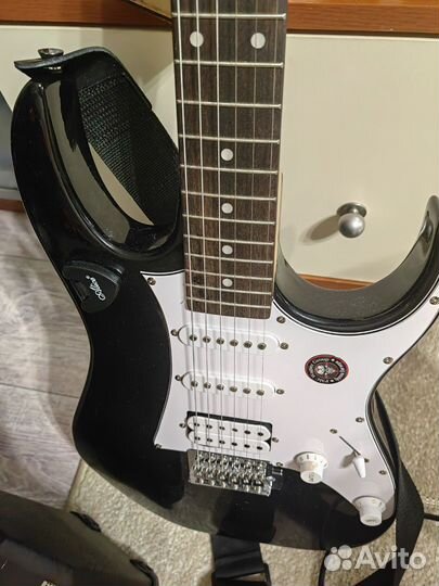 Гитара с комбоусилителем