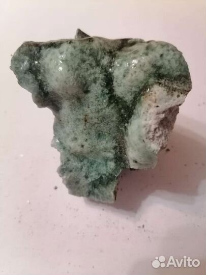 Натуральные камни и минералы