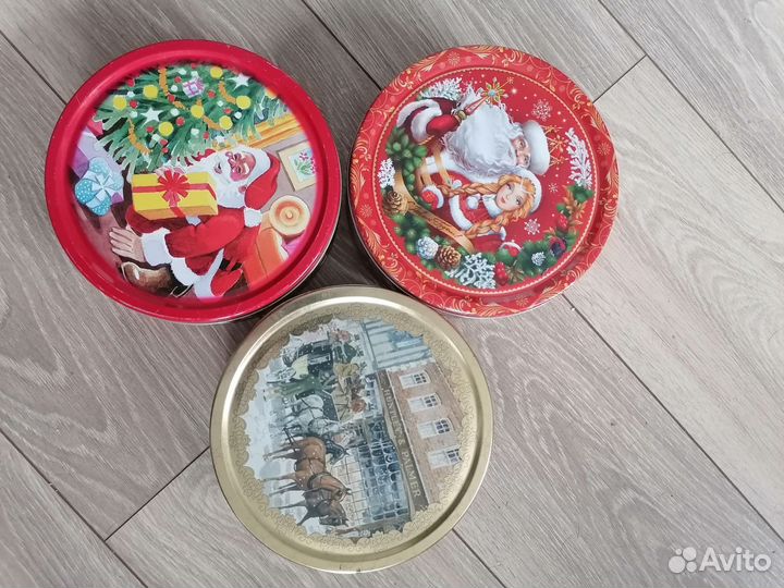 Банки жестяные для мелочей