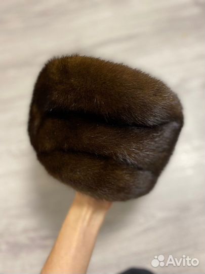 Норковая шапка женская 52