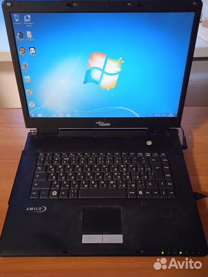 Ноутбук fujitsu siemens Amilo Li 1705