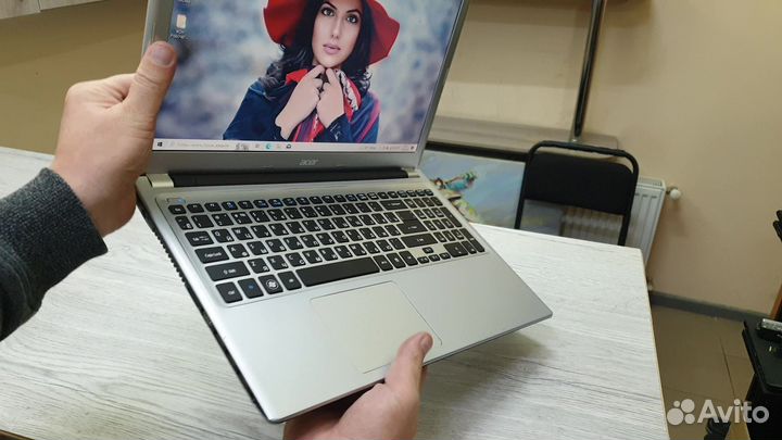 Ноутбук Acer Aspire v5 (хорошее состояние )