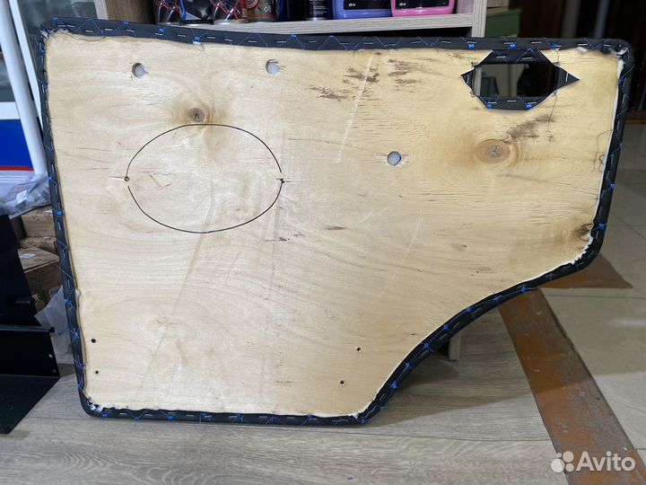 Обивка двери газель