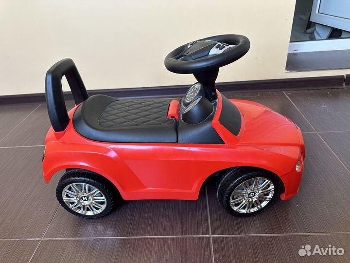 Машинка для ребенка