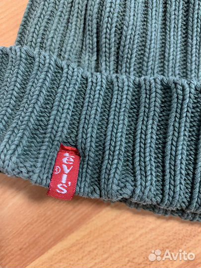 Шапка бини levis