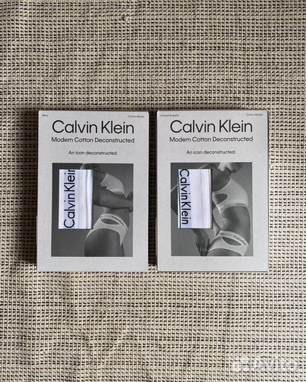 Комплект нижнего белья Calvin Klein