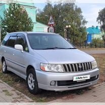 Nissan Bassara 2.4 AT, 2000, 261 258 км, с пробегом, цена 480 000 руб.