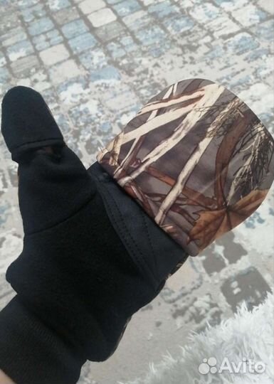 Беспалые перчатки с откидным клапаном