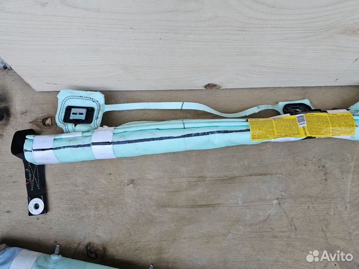 Шторка безопасности левая Mercedes W447