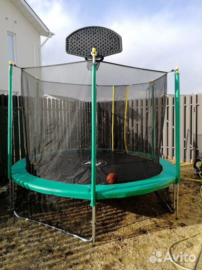 Батуты hasttings от официального дилера