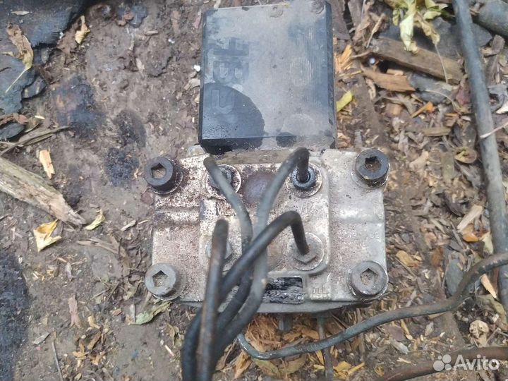 Блок абс ауди 100 с4