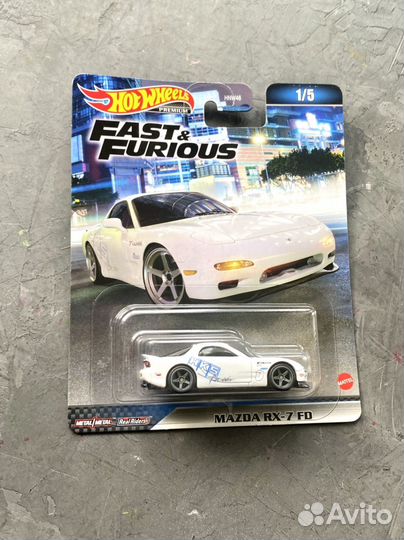 Машинка Hot wheels Mazda RX-7 fd