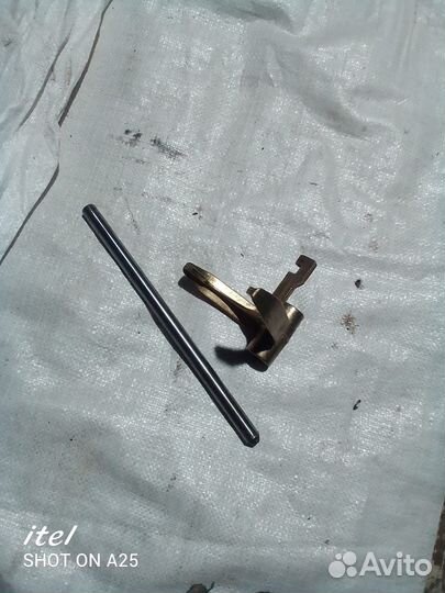 Вилка переключения передач МКПП мт-75 ford scorpio