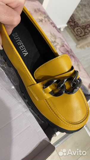 Лоферы женские