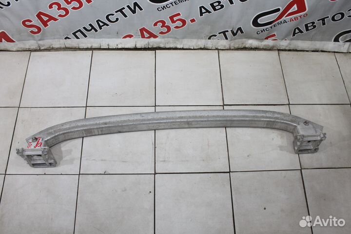 Усилитель заднего бампера Renault Megane II