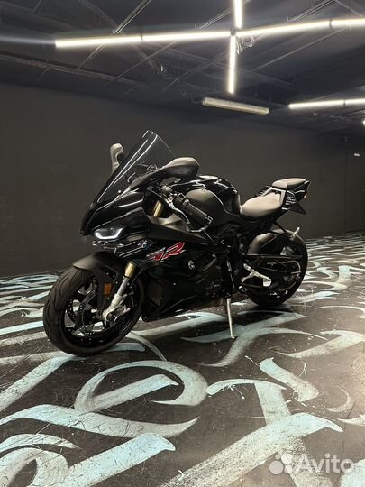 BMW S1000RR