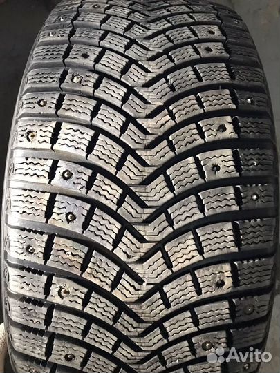 Michelin Latitude X-Ice North 275/45 R20 и 305/40 R20