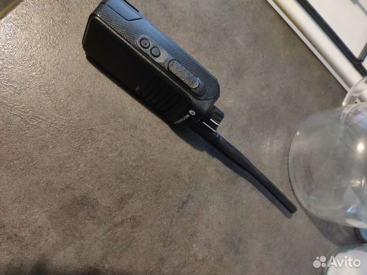 Рация Motorola dp2400 VHF+DMR