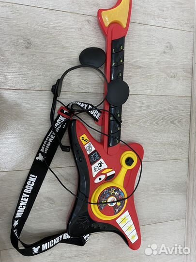 Детская гитара Disney Mickey Rock