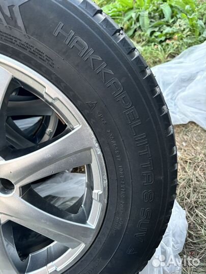 Nokian Tyres Hakkapeliitta 8 SUV 235/65 R17