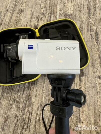 Экшн камера Sony HDR-AS300