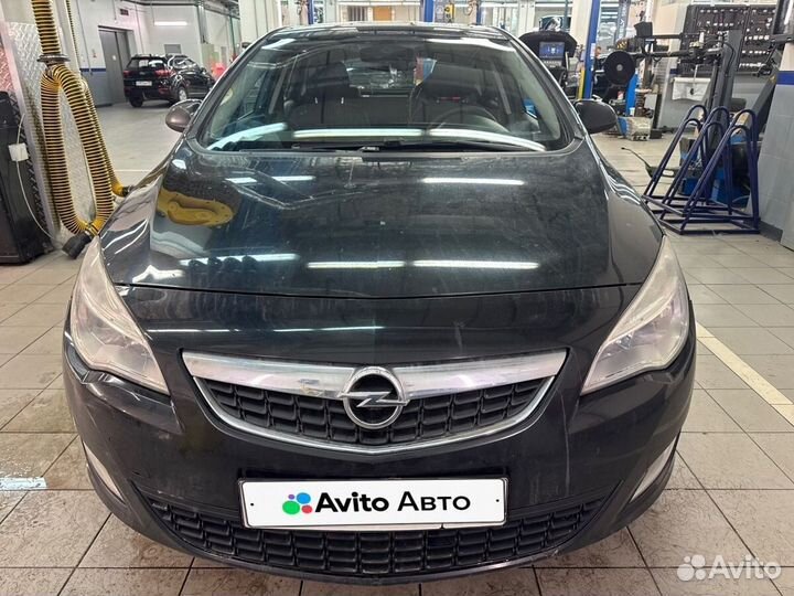 Opel Astra 1.4 AT, 2012, 153 231 км