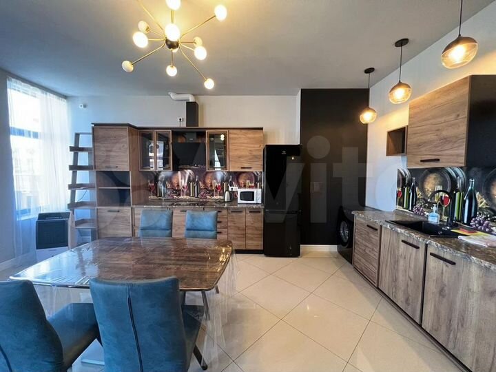 2-к. квартира, 70 м², 12/15 эт.