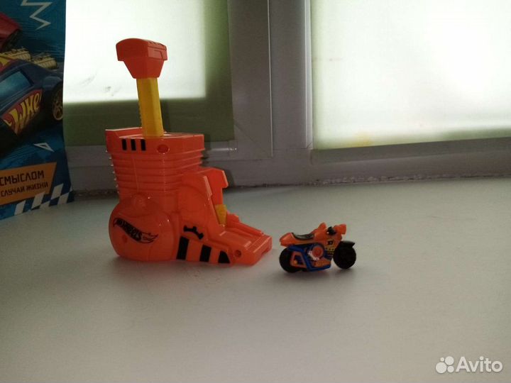 Машинки хот вилс hot wheels