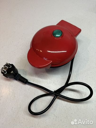 Вафельница электрическая новая